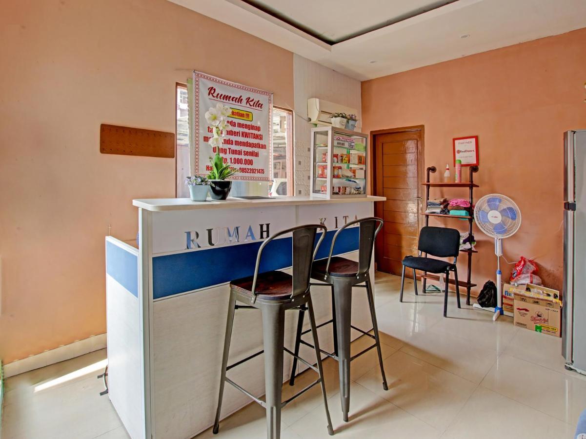 Oyo 91490 Hotel Rumah Kita Cirebon Exteriér fotografie