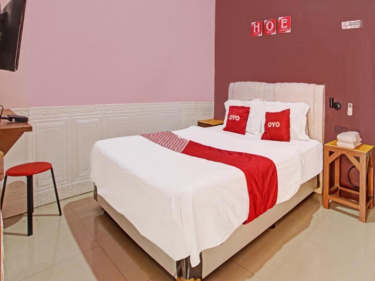 Oyo 91490 Hotel Rumah Kita Cirebon Exteriér fotografie