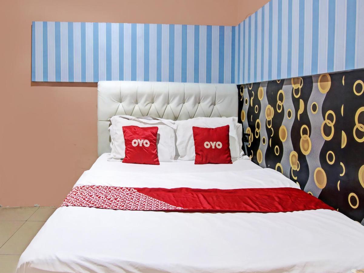 Oyo 91490 Hotel Rumah Kita Cirebon Exteriér fotografie